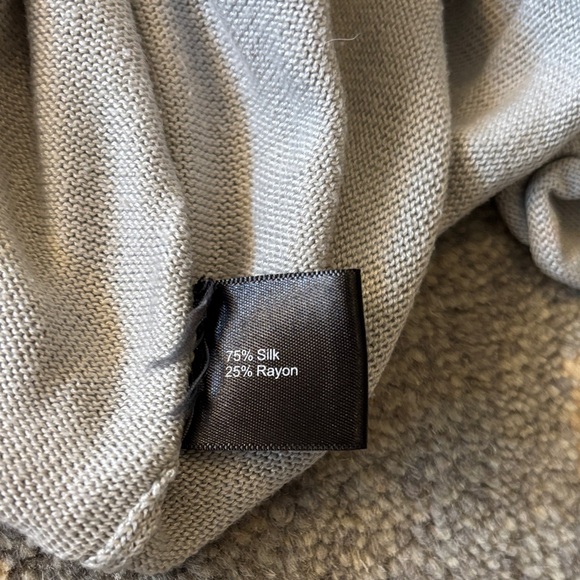 The Limited Light Gray Ribbed Knit Top - Picture 4 of 4